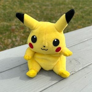 1998 Pikachu Beanie Plush